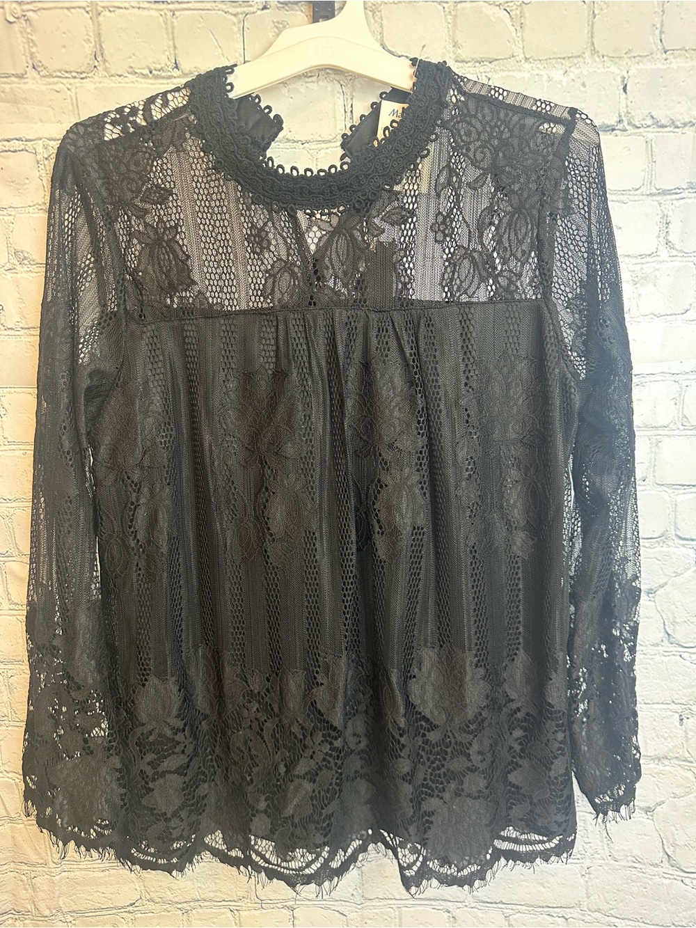 Ultra Pink Black Lace Long-Sleeve Blouse